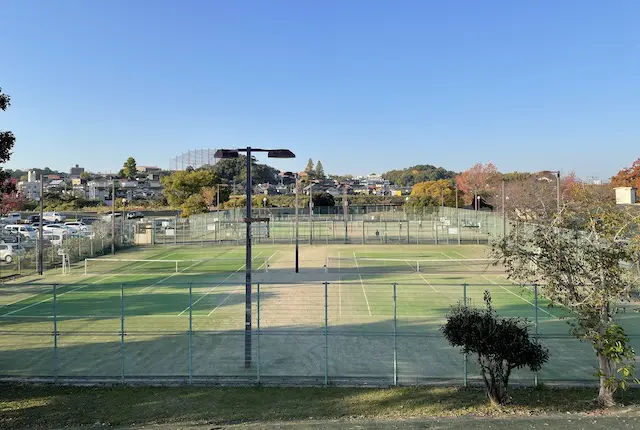坪井川緑地公園テニスコート