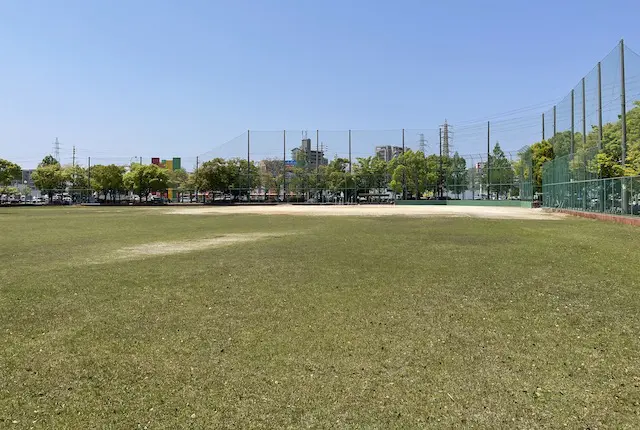 箱崎公園の野球場