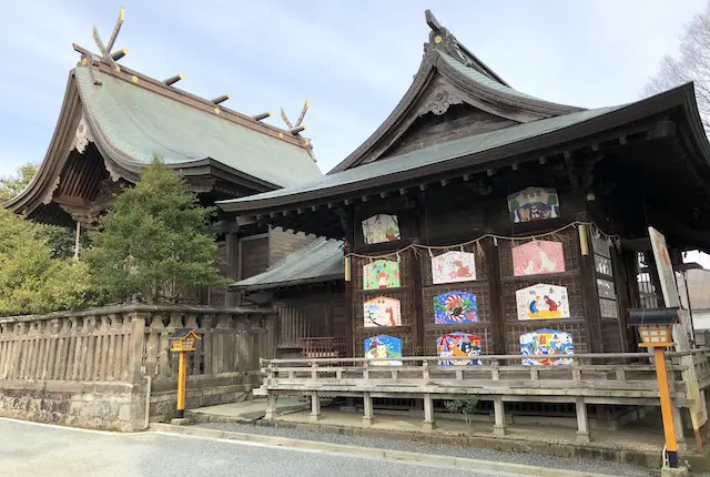 疋野神社の社殿