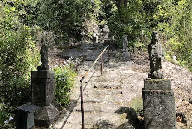 雲巌禅寺の観音菩薩像