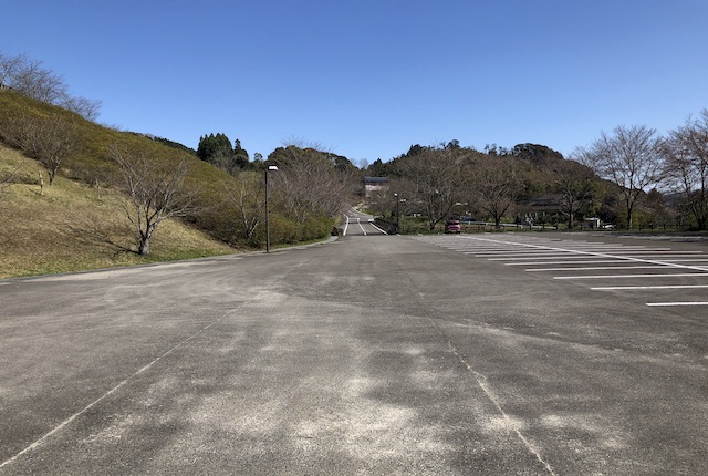 球磨村総合運動公園多目的広場駐車場