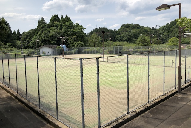 深田高山総合運動公園テニスコート