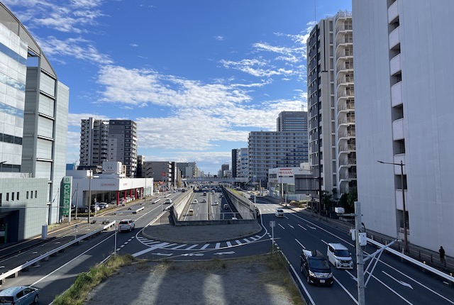 千葉都市モノレール市役所前駅からの風景