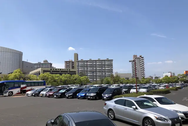 鴨池公園駐車場