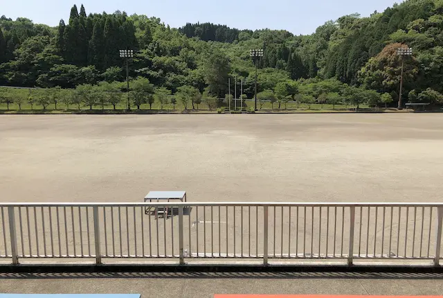 みやまの森運動公園の多目的グラウンド