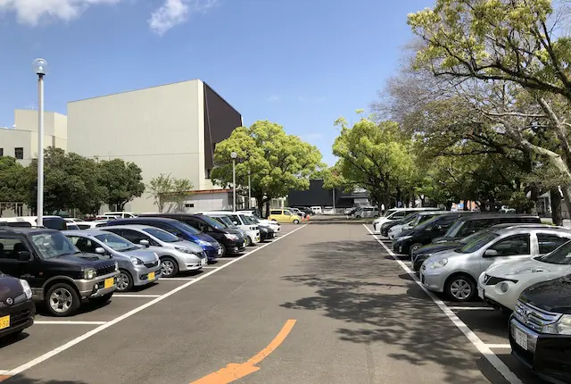 宮崎中央公園駐車場