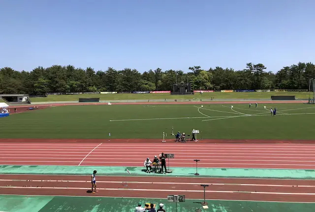 ひなた陸上競技場のサッカー場