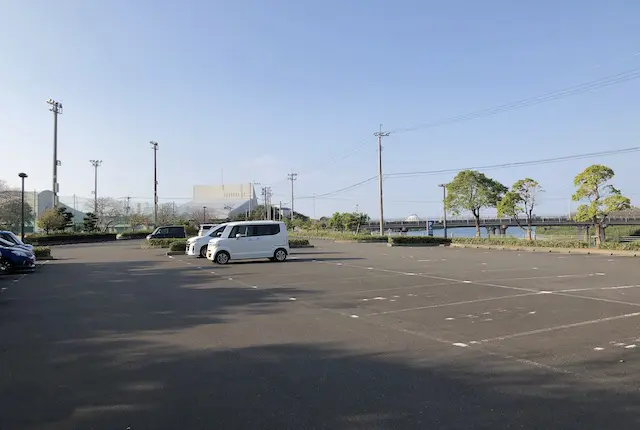 出水市野球場の駐車場