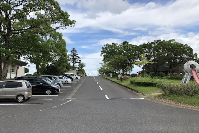 上床公園の駐車場