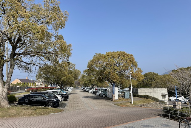 駕与丁公園の駐車場