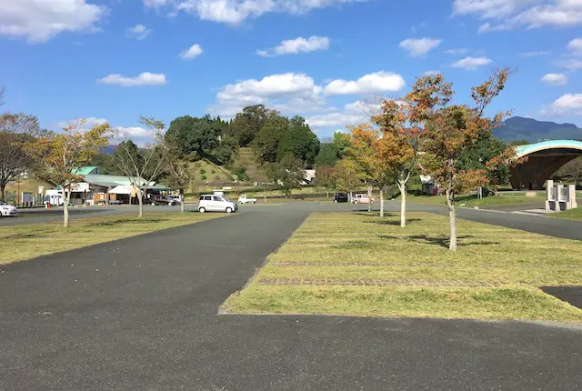 あんずの丘の駐車場