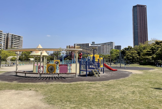 アイランドシティ中央公園の子どもの広場