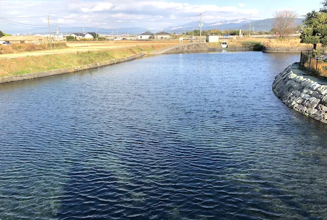 嘉島町湧水公園