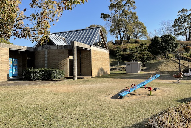 高田濃施山公園のトイレ