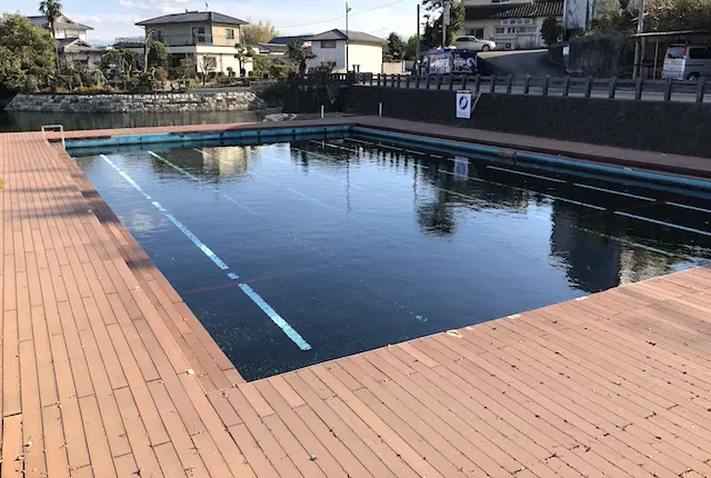 湧水公園天然プール