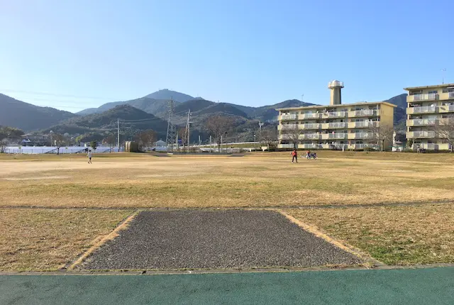 池上中央公園の広場