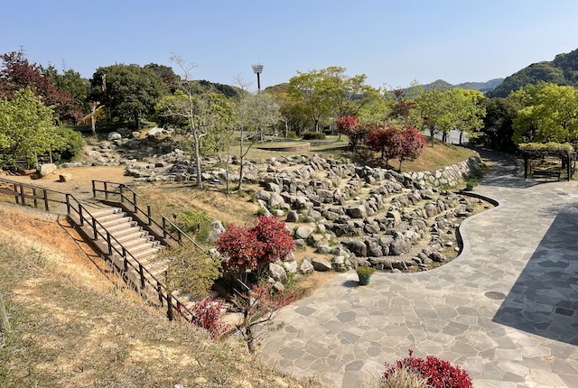 古賀グリーンパークのせせらぎ水路