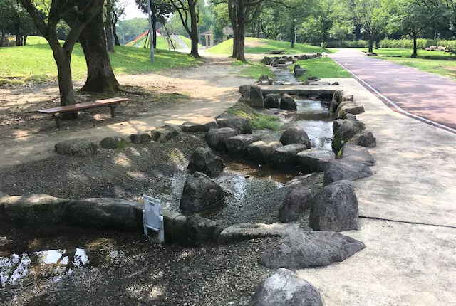 熊本県民総合運動公園ちびっこ広場の水門