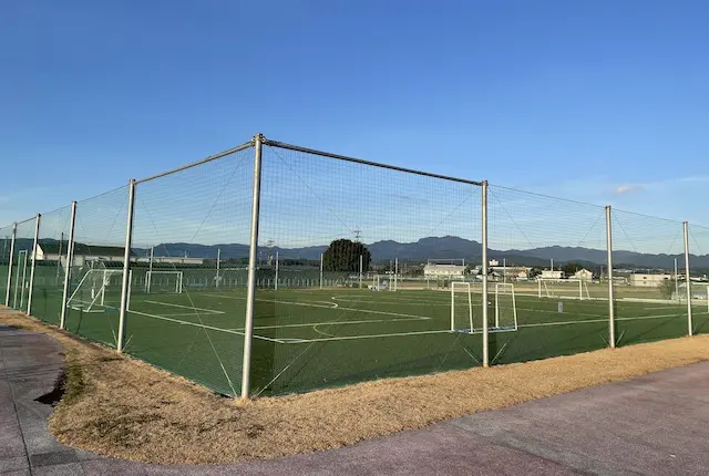 ミニサッカー場