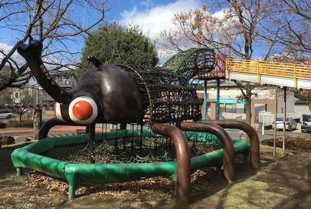 かぶとむし公園のかぶとむし遊具