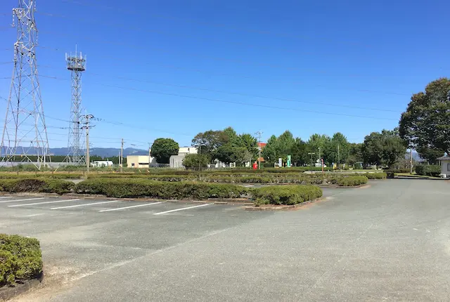 鹿央運動公園の駐車場