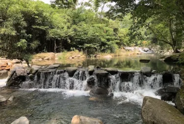 岳間渓谷（熊本県山鹿市）