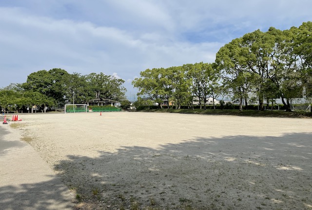 鳥栖市民公園の多目的グラウンド