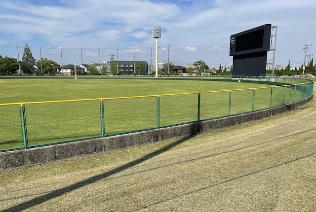 鳥栖市民公園野球場