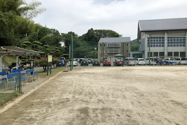 東陽スポーツセンターの野球場