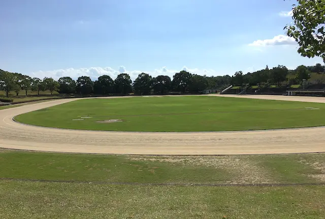 荒尾運動公園の陸上競技場