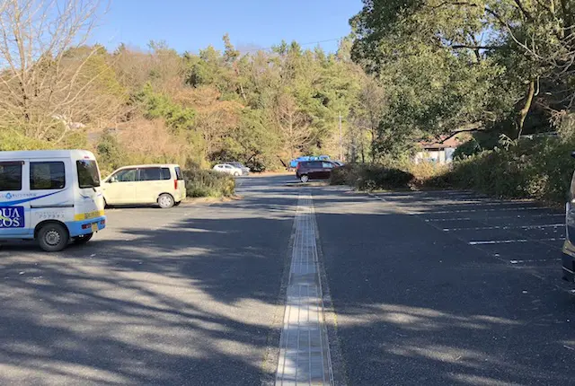 雁回公園の駐車場