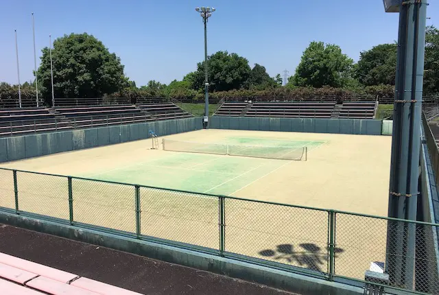 熊本県民総合運動公園のセンターコート