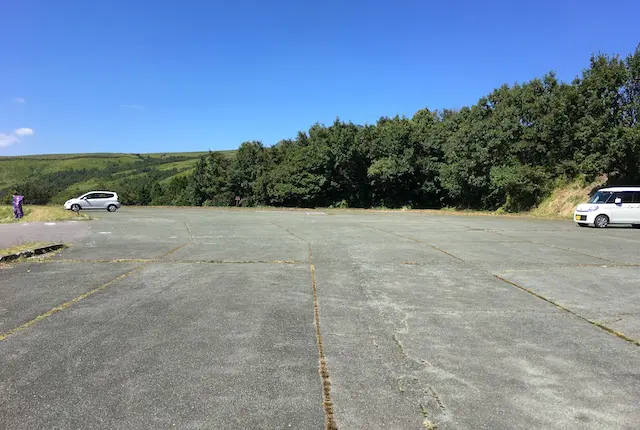 ヒゴタイ公園の駐車場