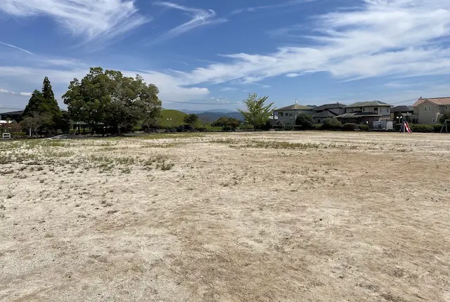 嘉島近隣公園のグラウンド