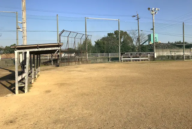 嘉島町営運動場の野球場