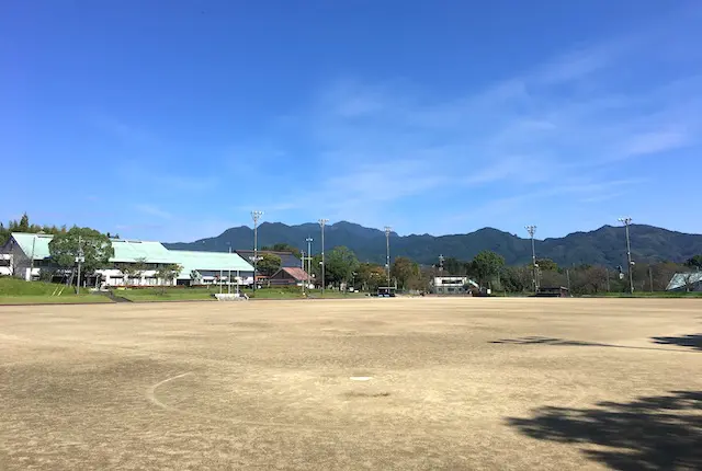 菊鹿運動広場のグラウンド