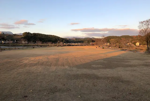 菊池ふれあい清流公園の芝生広場