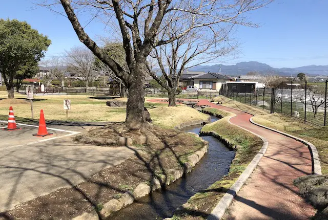 前川公園の親水広場