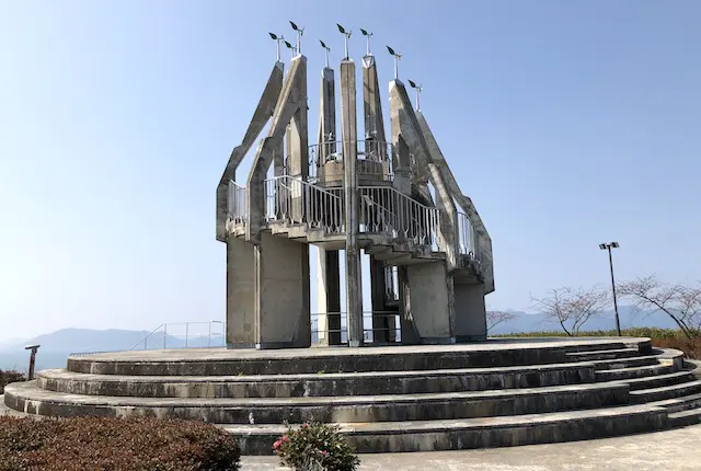 御立岬公園のシンボルタワー