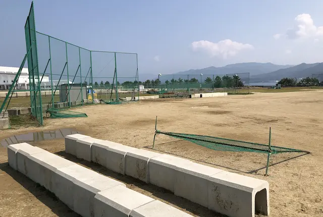 大矢崎緑地公園の野球場