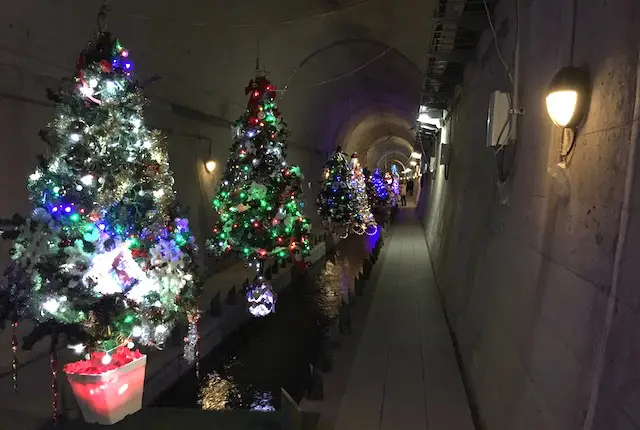 高森湧水トンネル公園のクリスマス