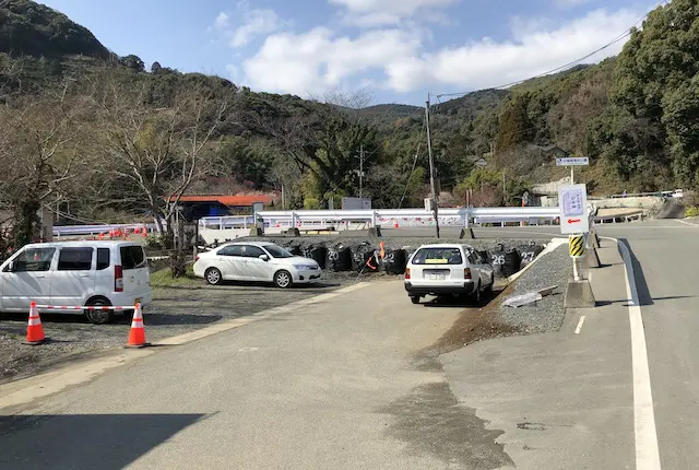 谷尾崎梅林公園の臨時駐車場