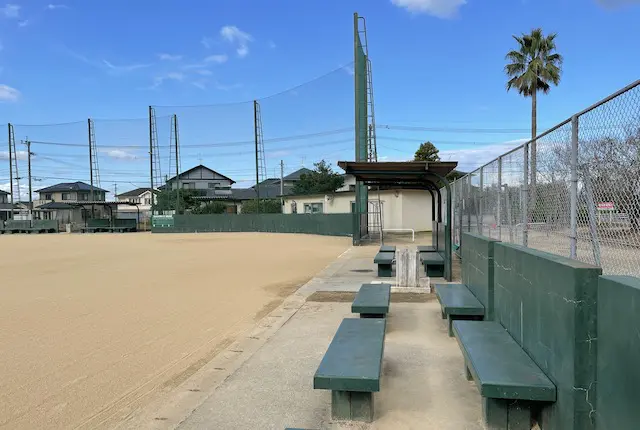 塚原グラウンドの野球場