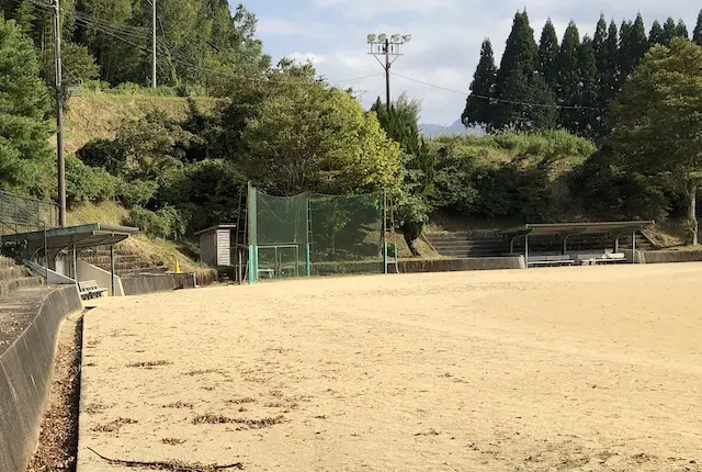 山都町営中央グラウンドの野球場