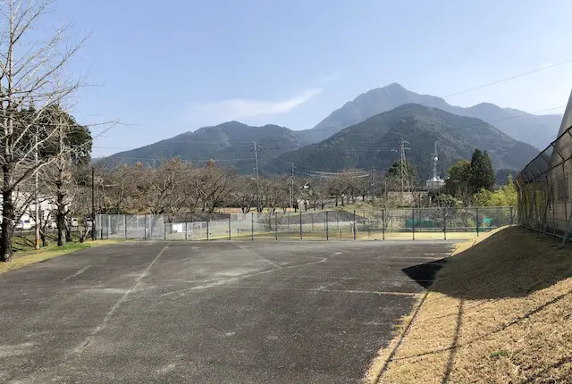 美里町総合運動公園の駐車場