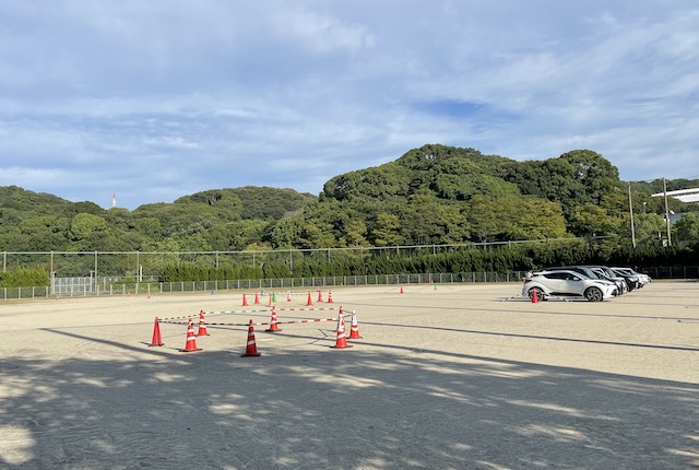 ベスト電器スタジアムの臨時駐車場