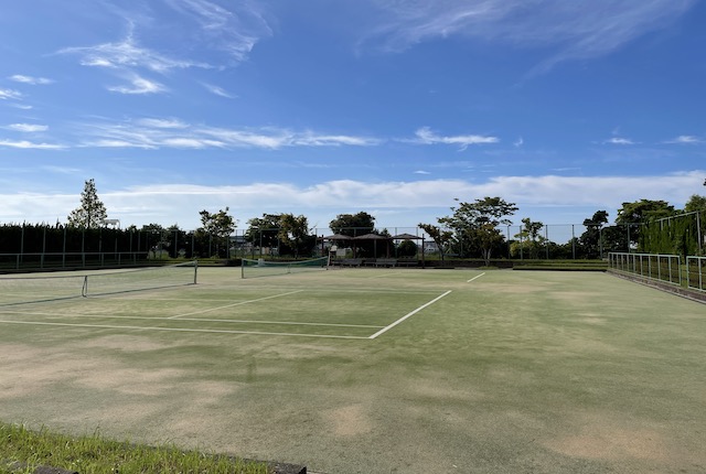 上月隈中央公園のテニスコート