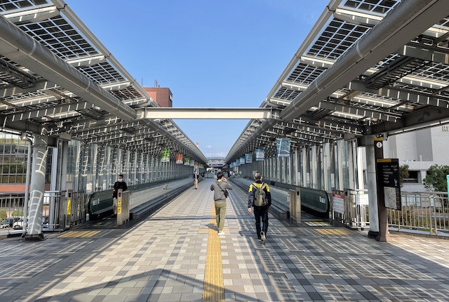 小倉駅の動く歩道