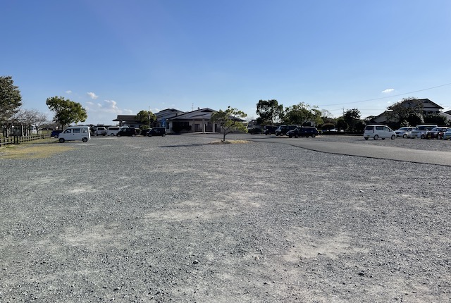 上峰町中央公園の駐車場