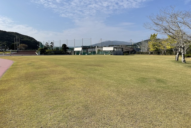 加世田運動公園のメイン広場